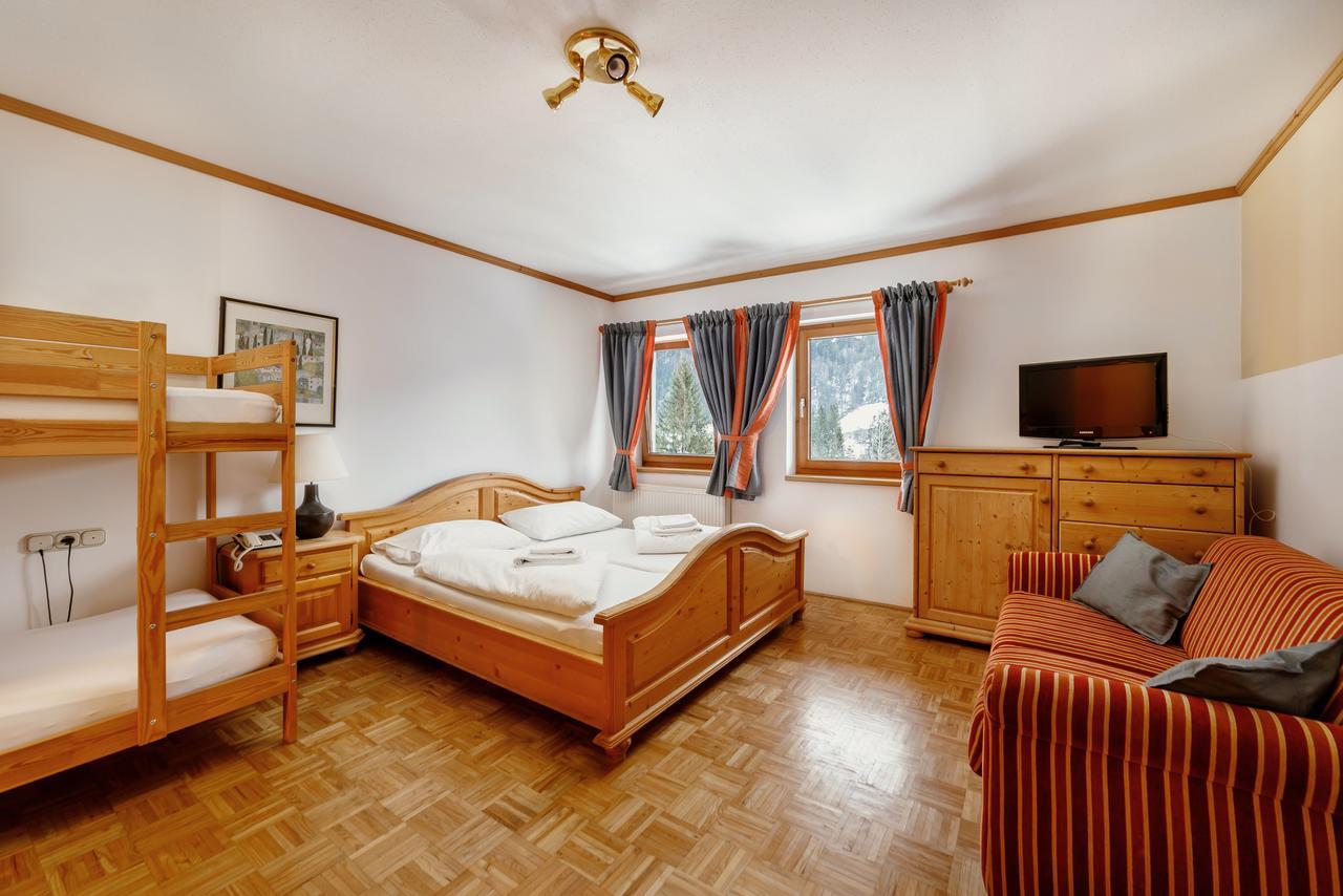 Hotel Pillerseehof ザンクト・ウルリッヒ・アム・ピラーゼー 部屋 写真
