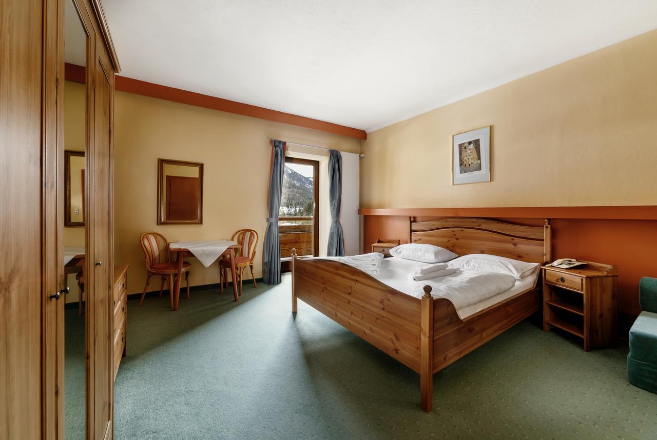 Hotel Pillerseehof ザンクト・ウルリッヒ・アム・ピラーゼー 部屋 写真