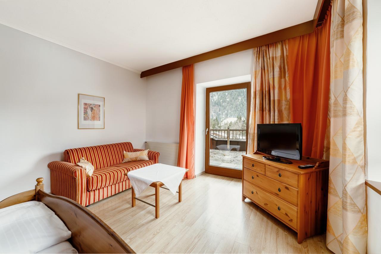 Hotel Pillerseehof ザンクト・ウルリッヒ・アム・ピラーゼー エクステリア 写真